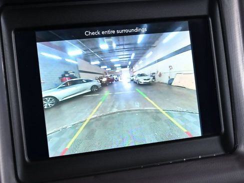 Used 2022 Dodge Challenger GT image 18