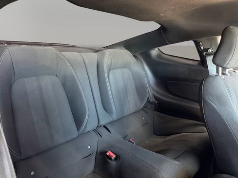 Used 2019 Ford Mustang GT w/ GT Performance Package RWD image 30