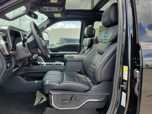 New 2026 Ford F250 Platinum AWD/4WD image 12