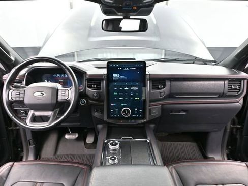 Used 2023 Ford Expedition Limited AWD/4WD image 29