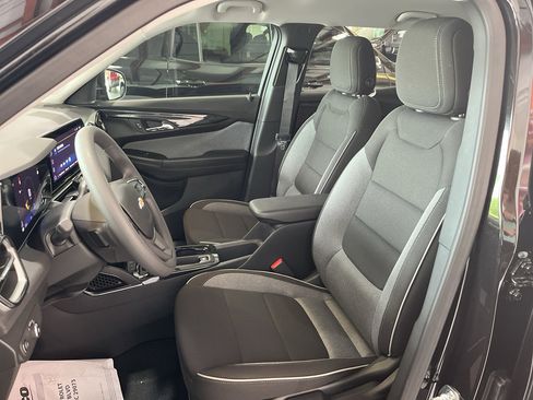 New 2026 Chevrolet TrailBlazer LT FWD image 12