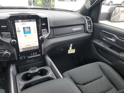 New 2026 RAM 1500 Big Horn AWD/4WD image 19