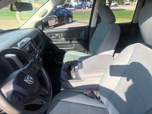 Used 2014 RAM 1500 Express AWD/4WD image 18