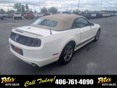 Used 2013 Ford Mustang Premium RWD image 4