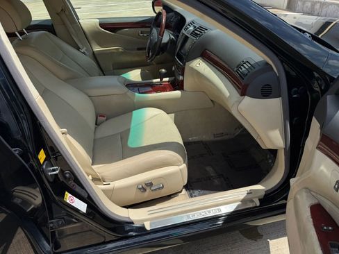 Used 2012 Lexus LS 460 w/ Luxury Value Edition RWD image 15