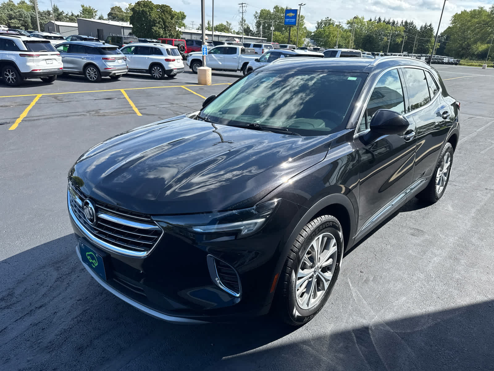 Certified 2022 Buick Envision Preferred AWD/4WD image 11