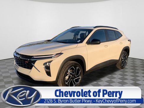New 2026 Chevrolet Trax RS FWD image 1
