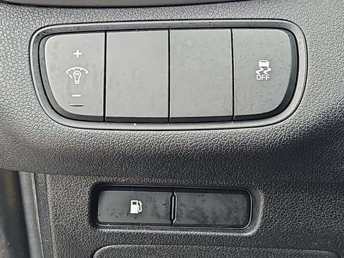Used 2018 Kia Sorento AWD image 31