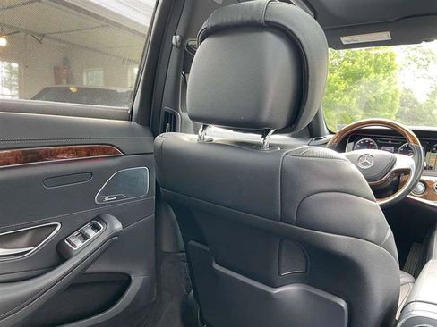 Used 2015 Mercedes-Benz S 550 4MATIC Sedan image 53