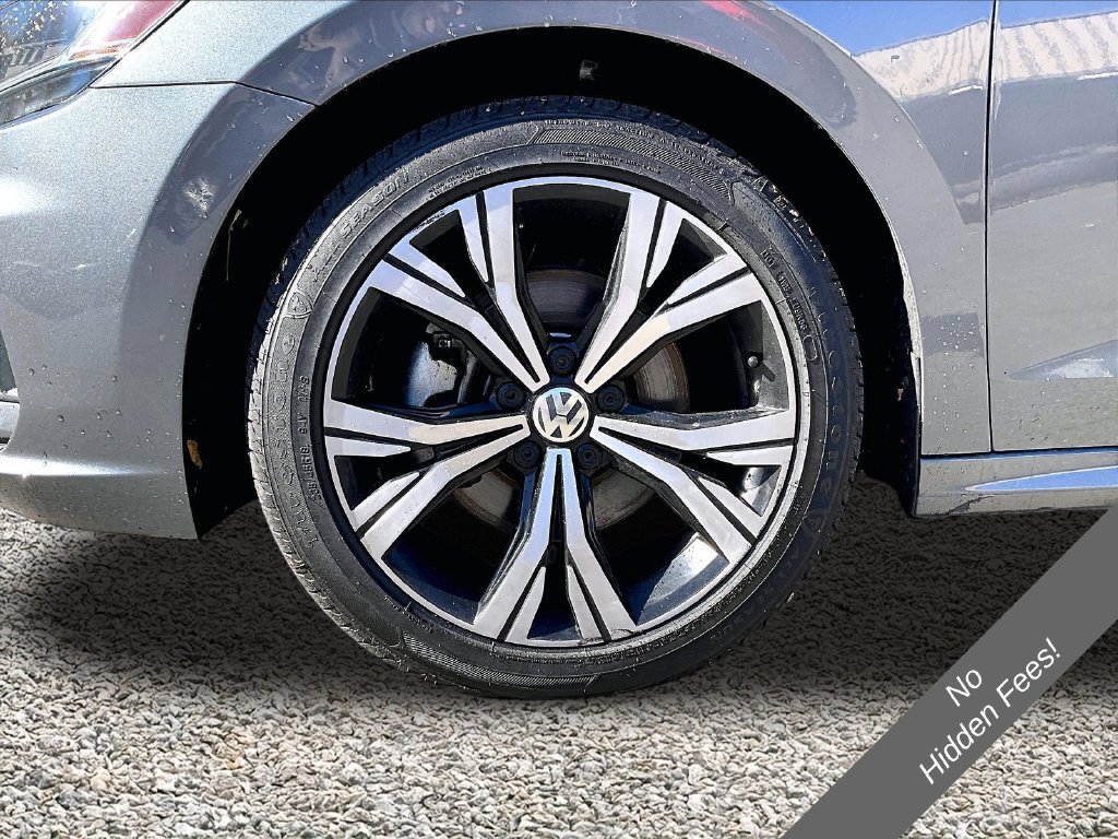 Used 2022 Volkswagen Passat 2.0T SE FWD image 8