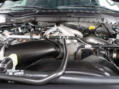 Used 2022 Ford F350 Lariat w/ Lariat Value Package image 32