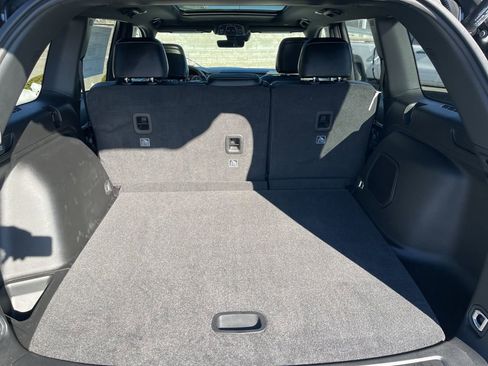 New 2026 Jeep Grand Cherokee Limited image 12