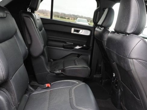 Used 2023 Ford Explorer ST w/ Equipment Group 401A AWD/4WD image 16