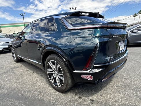 Used 2024 Cadillac Lyriq Luxury RWD image 3