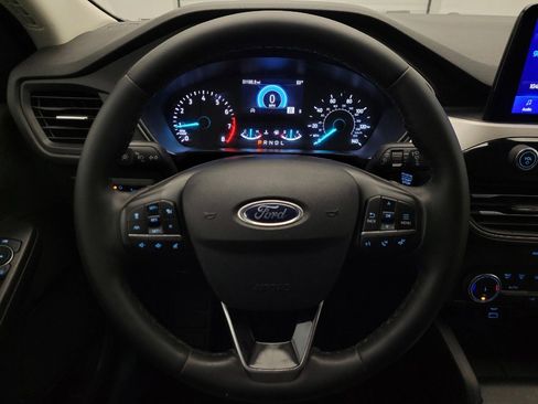 Used 2022 Ford Escape SE w/ SE Sport Appearance Package image 22