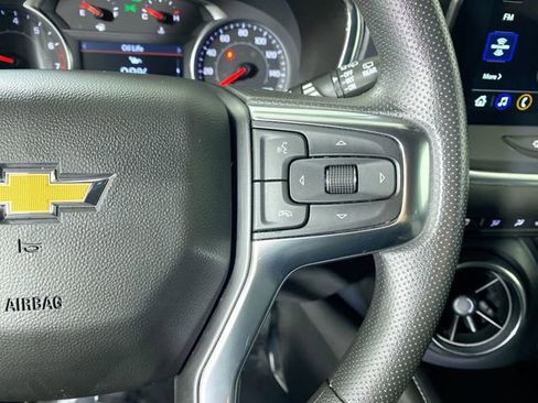 Used 2023 Chevrolet Blazer LT image 12