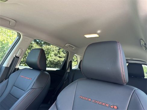 Certified 2025 Nissan Rogue SV image 33