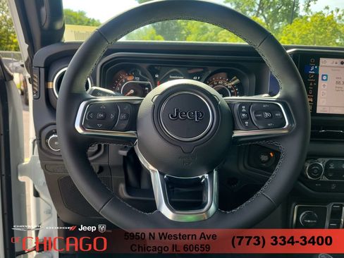 New 2026 Jeep Wrangler Unlimited Sahara AWD/4WD image 23
