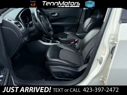 Used 2019 Jeep Compass Latitude w/ Popular Equipment Group AWD/4WD image 10