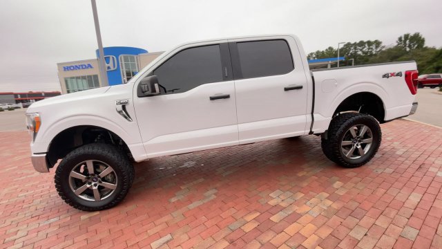 Used 2021 Ford F150 XLT w/ Equipment Group 301A Mid AWD/4WD image 6