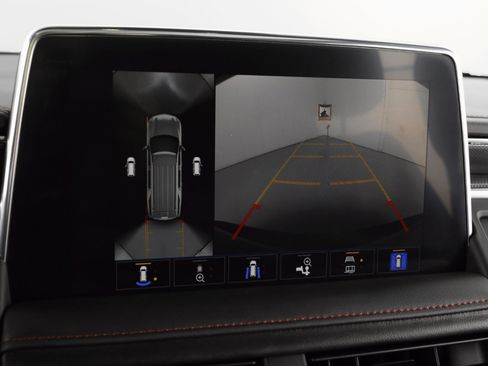 Used 2023 Chevrolet Suburban RST image 24