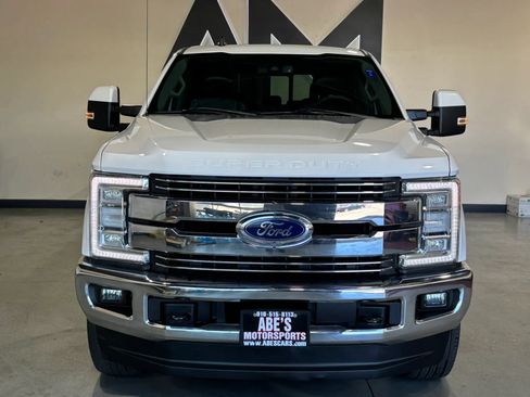 Used 2019 Ford F350 Lariat AWD/4WD image 2