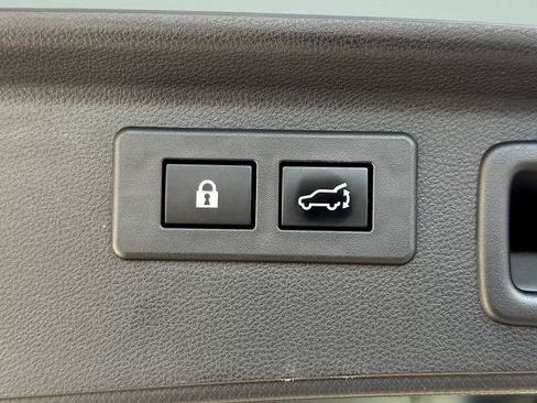 Used 2023 Subaru Forester Touring AWD/4WD image 10