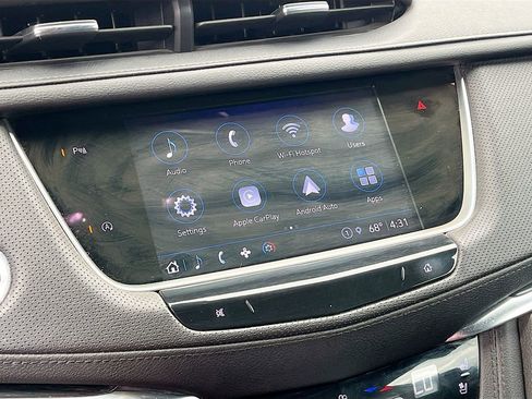 Used 2022 Cadillac XT5 Premium Luxury image 14