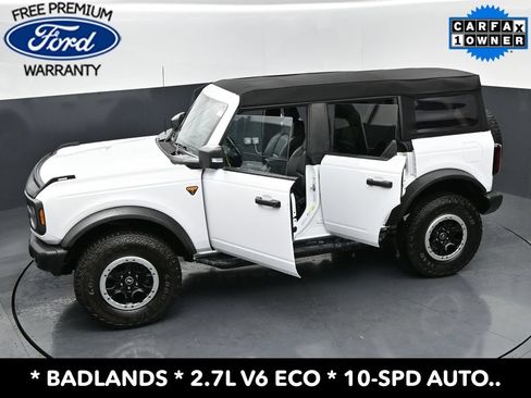 Used 2023 Ford Bronco Badlands w/ Sasquatch Package AWD/4WD image 36