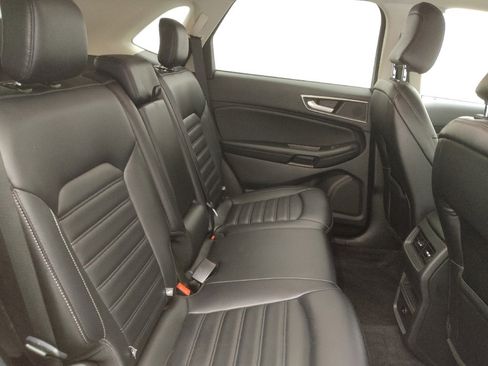 Used 2023 Ford Edge SEL image 19