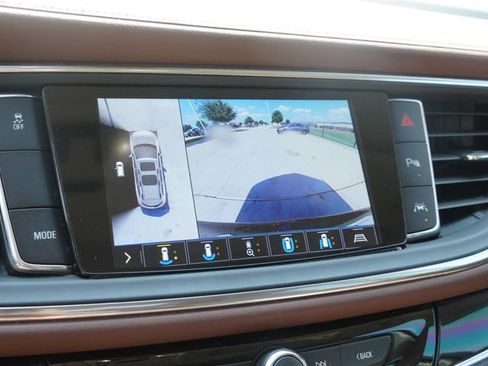 Used 2021 Buick Enclave Avenir w/ Avenir Technology Package FWD image 20