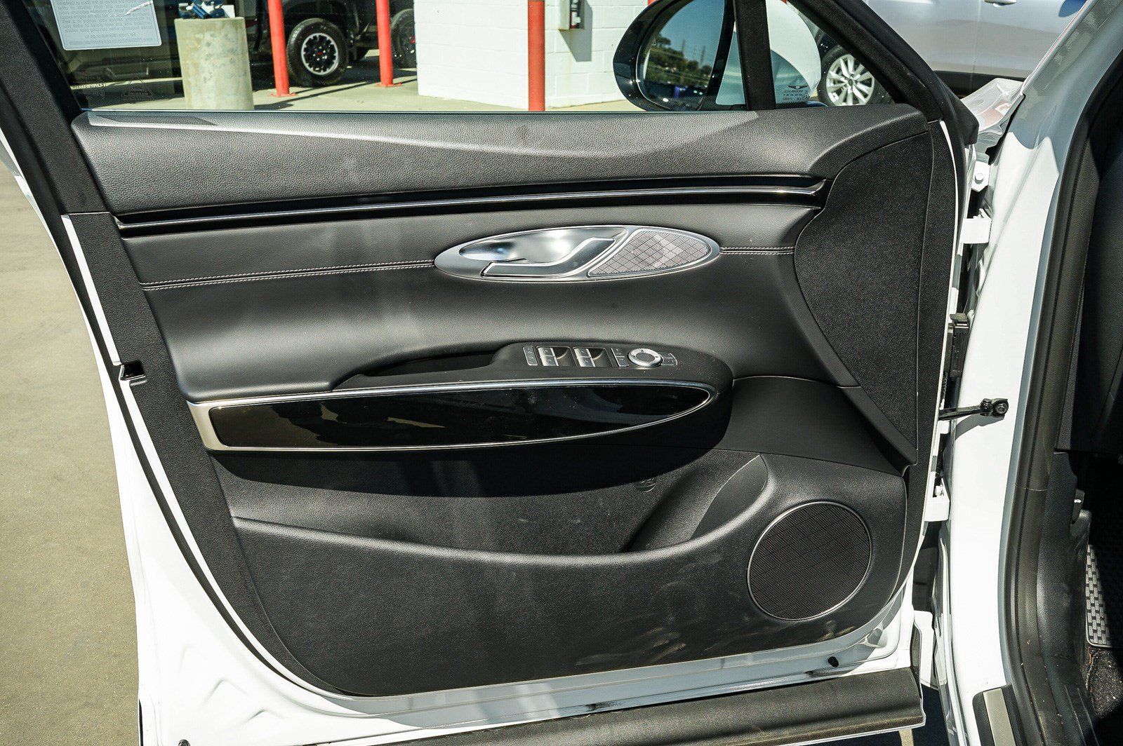 Used 2026 Genesis GV70 2.5T AWD/4WD image 23