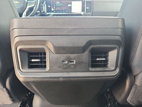 Used 2025 Chevrolet Silverado 2500 LT w/ Texas Edition AWD/4WD image 21