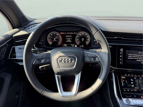 Certified 2025 Audi Q7 3.0T Prestige w/ Prestige Package image 10