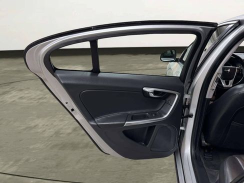 Used 2015 Volvo S60 T5 Premier AWD/4WD image 16