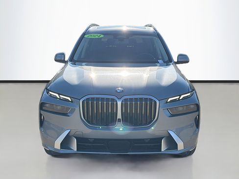 Used 2024 BMW X7 xDrive40i image 8