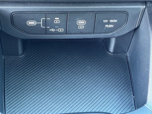 Certified 2025 Kia K4 FWD image 27