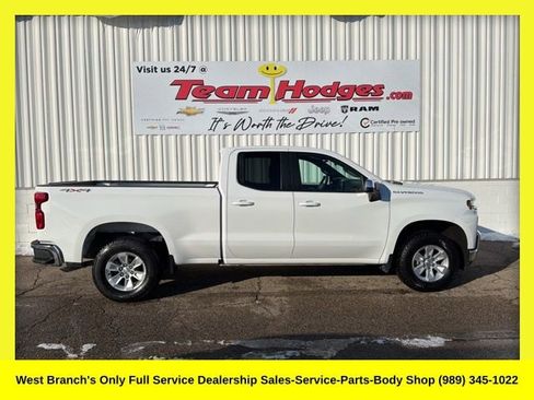 Used 2021 Chevrolet Silverado 1500 LT w/ Remote Start Package image 1