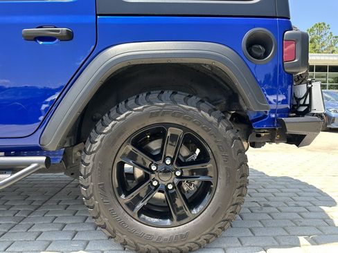 Used 2019 Jeep Wrangler Unlimited Sport AWD/4WD image 5
