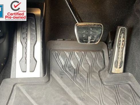 Used 2022 BMW X6 M50i w/ Executive Package image 18