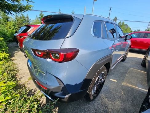 Certified 2023 MAZDA CX-50 Meridian Edition w/ Cargo Package image 4