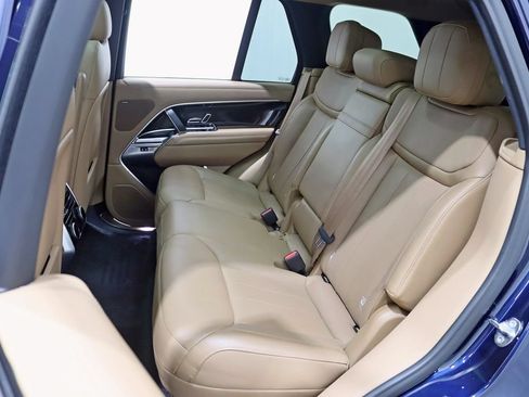Used 2023 Land Rover Range Rover SE AWD/4WD image 29