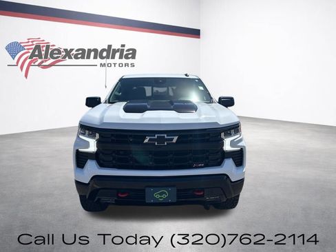 Certified 2025 Chevrolet Silverado 1500 LT Trail Boss w/ Convenience Package II AWD/4WD image 2