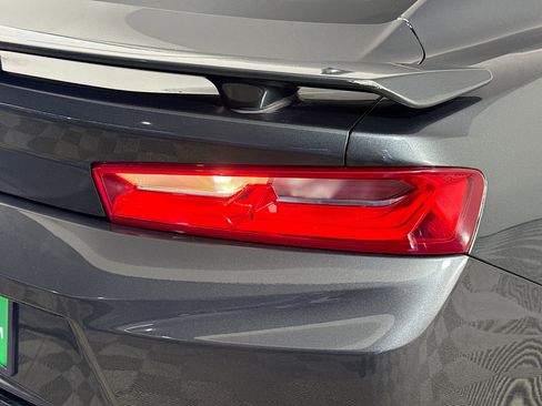 Used 2016 Chevrolet Camaro SS image 32