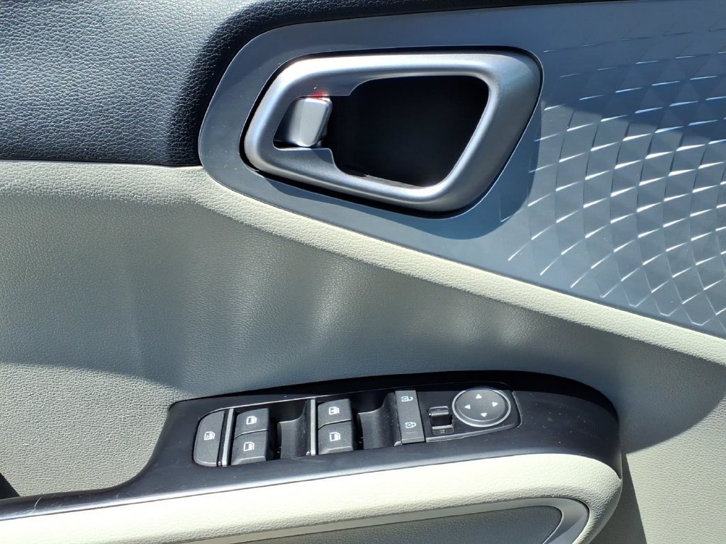 Used 2021 Kia Soul LX FWD image 35