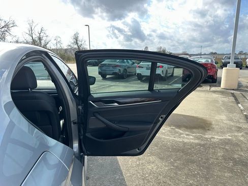 Certified 2023 BMW 530i w/ M Sport Package image 25