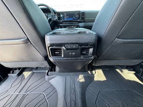 Used 2022 Chevrolet Silverado 1500 ZR2 image 15