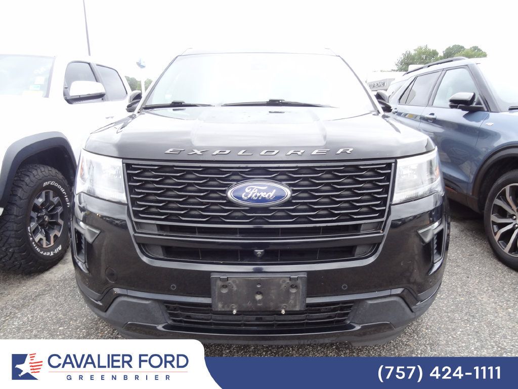 Used 2018 Ford Explorer Sport w/ Equipment Group 401A AWD/4WD image 2