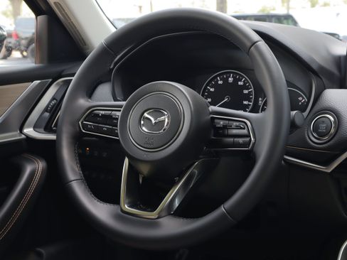 New 2026 MAZDA CX-90 3.3 Turbo w/ Preferred Package AWD/4WD image 15