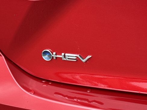 Used 2025 Toyota Camry SE w/ Multimedia Upgrade Package image 43